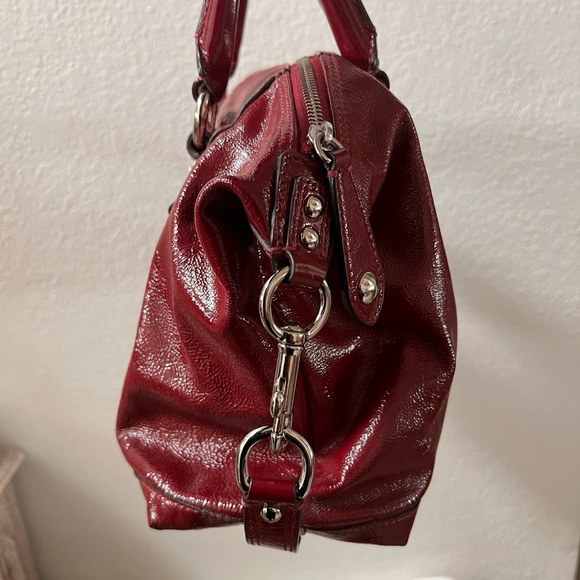 COACH Ashley Red Patent Satchel/Shoulder Bag F15455 - Picture 6 of 13